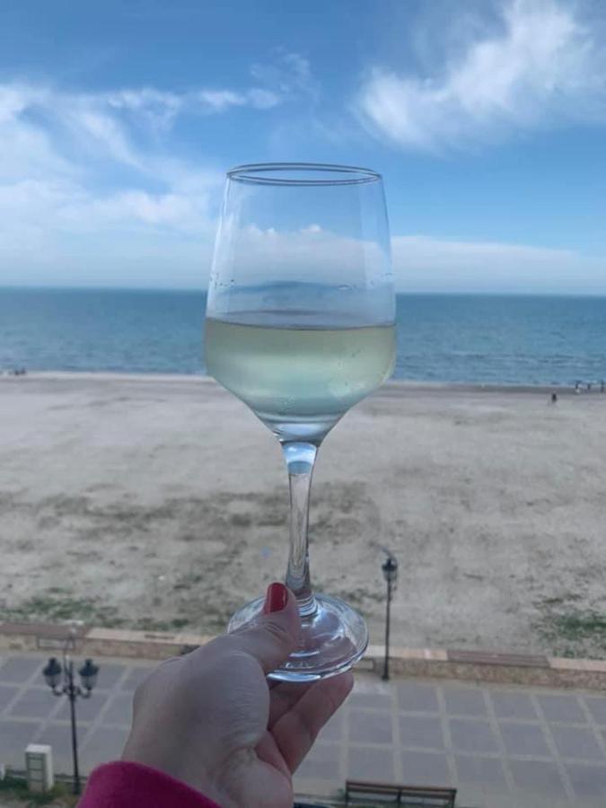 Apartmán Sarah Morningstar Năvodari Exteriér fotografie