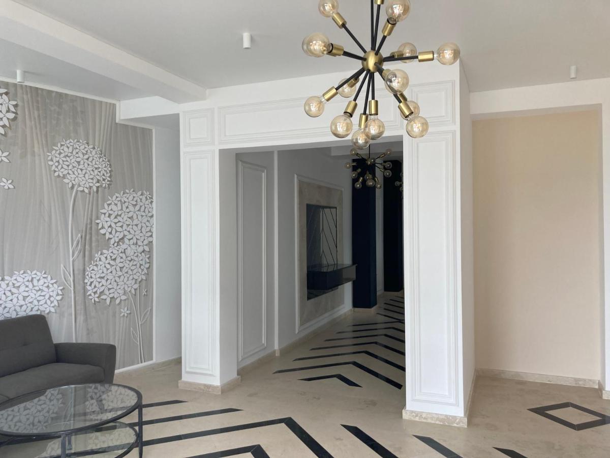 Apartmán Sarah Morningstar Năvodari Exteriér fotografie